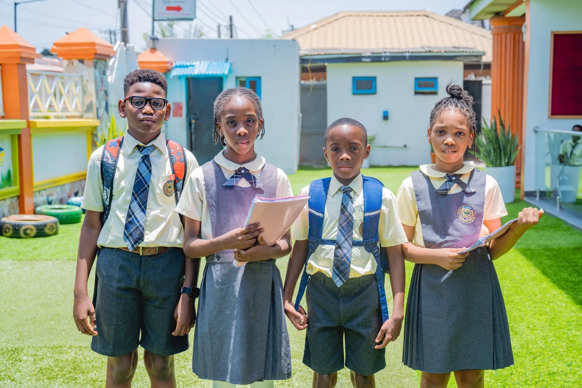 Tenderville students together outdoors